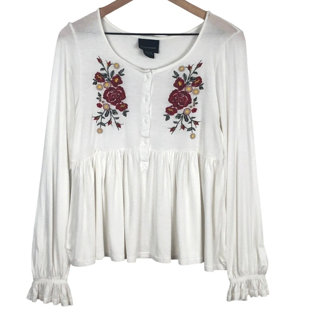 LIV LOS ANGELES Floral Embroidered Babydoll Top Sz L White Knit L/S Scoop Boho